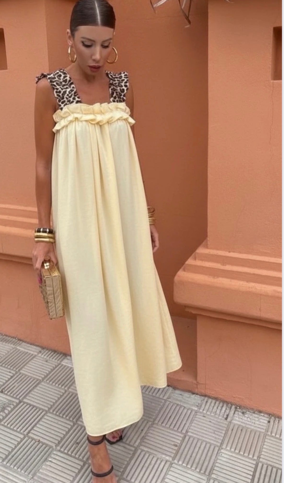 ✨ Robe longue fluide ultra tendance ✨

Disponible ￼ taille unique du 38 au 46